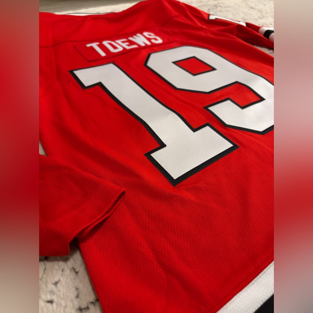 Fanatics Authentic Jonathan Toews Chicago Blackhawks Breakaway Jersey Women’s S - Picture 5 of 5